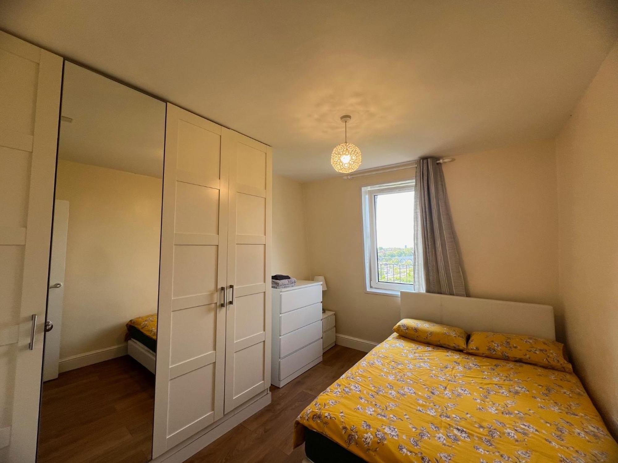 Comfy 2 Bedroom Apartments - Finchley Road, Лондон Экстерьер фото